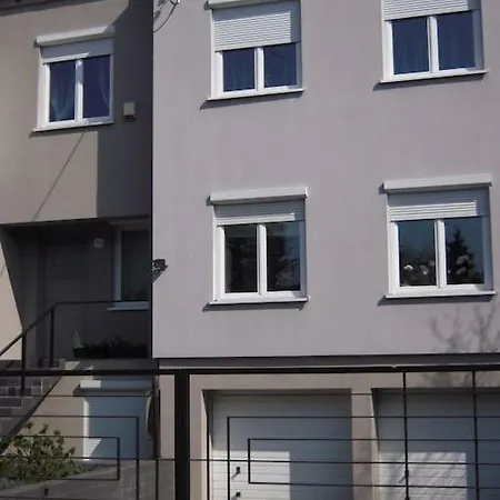 Sadowa Apartment